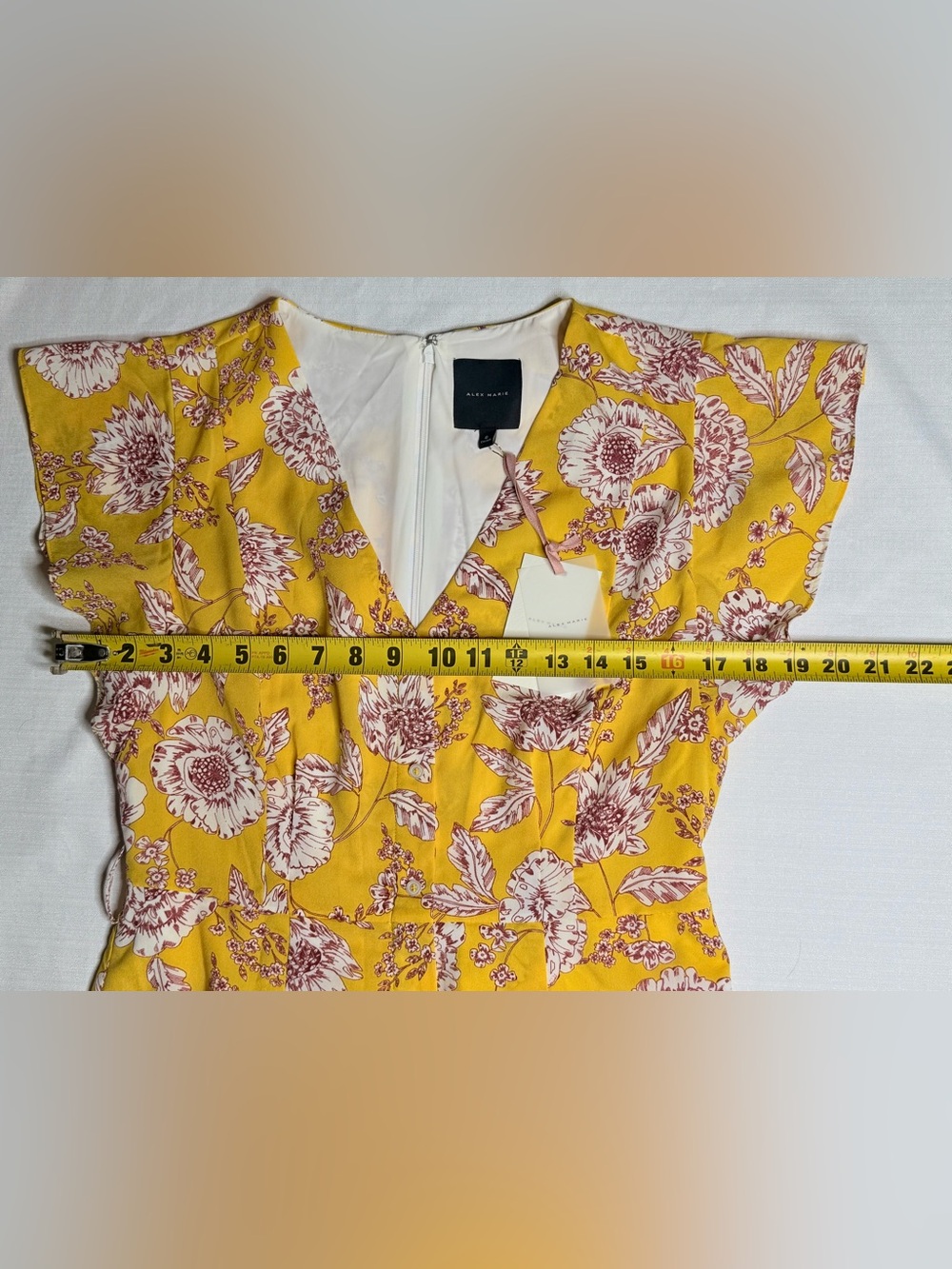 NWT Alex Marie Yellow Floral Dress Women’s Size 6 Flutter Sleeve Fit & Flare - Picture 8 of 10
